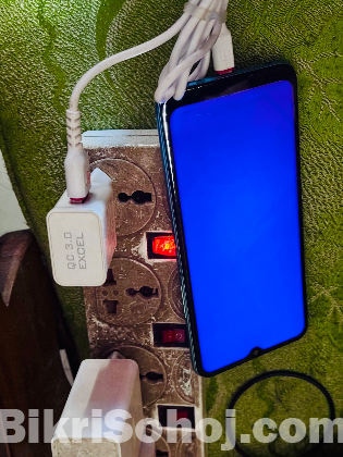 Excel Super Fast Travel Charger – 21W Power up anywherel
